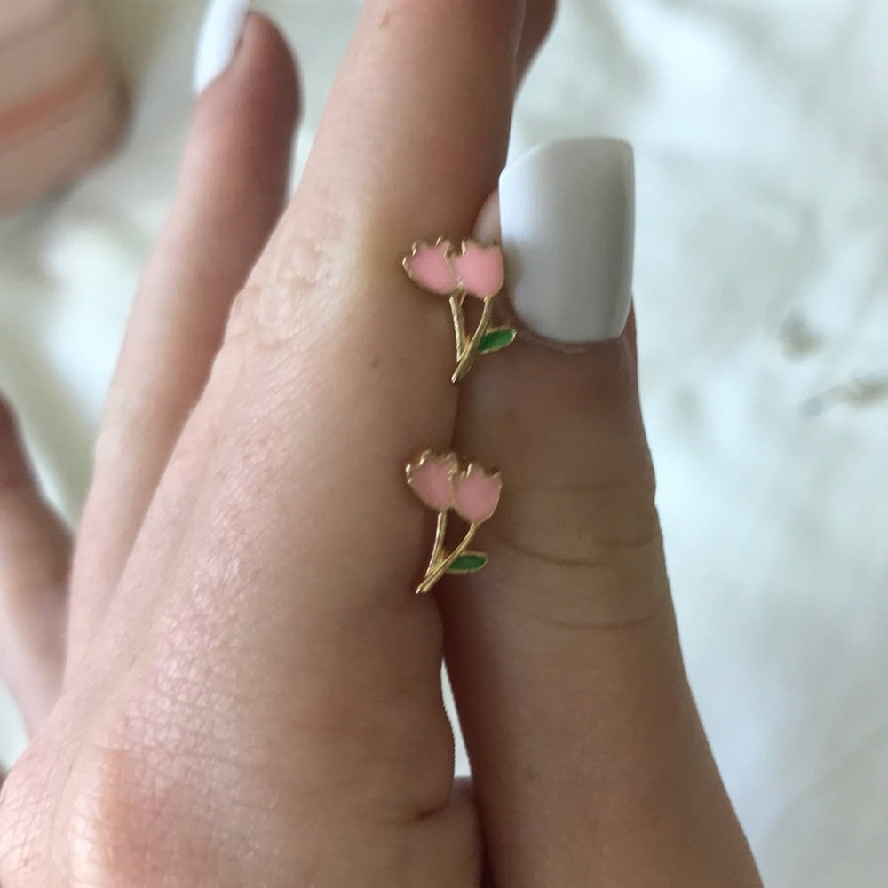 Tulip earrings